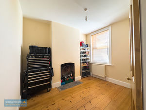 Dining Room- click for photo gallery